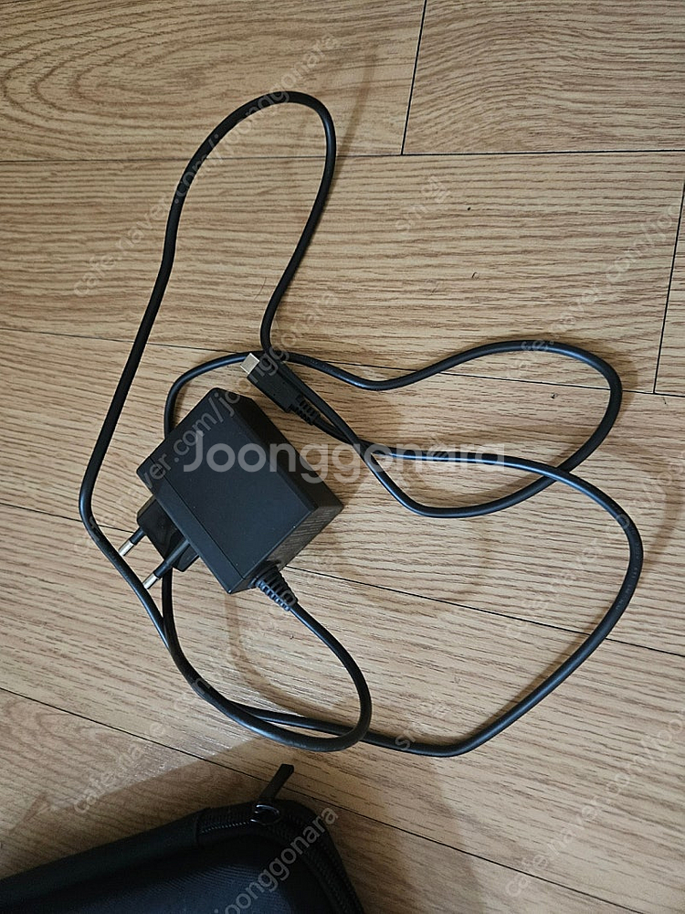 닌텐도 스위치 라이트 콰이즈+게임+주변기기+택배비포함--4