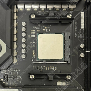 AMD 3950X CPU 팝니다.