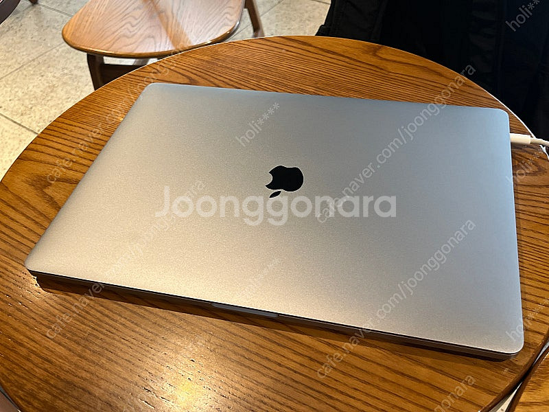 맥북 프로 16인치 16gb/512gb 풀박 (2019...--2