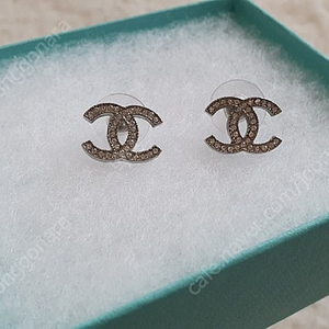 샤넬 귀걸이