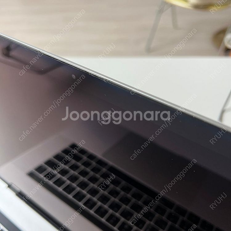 맥북 프로 2018 15인치 16GB 512기가--1