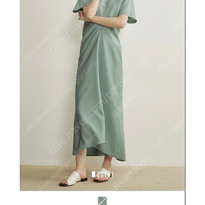 더 캐시미어 드레이프 원피스