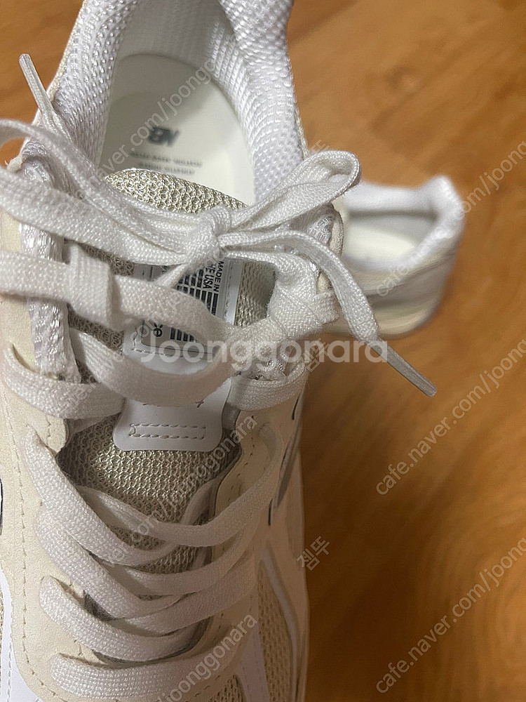 뉴발란스 990v4 크림화이트 285 새거--1