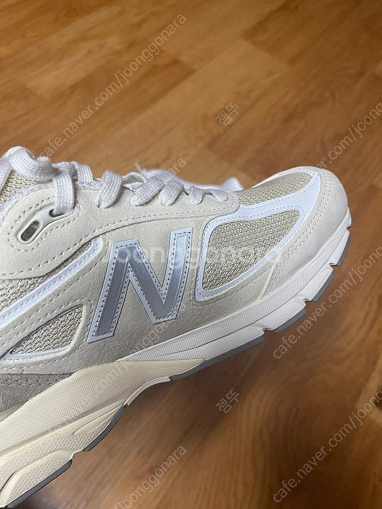 뉴발란스 990v4 크림화이트 285 새거--2