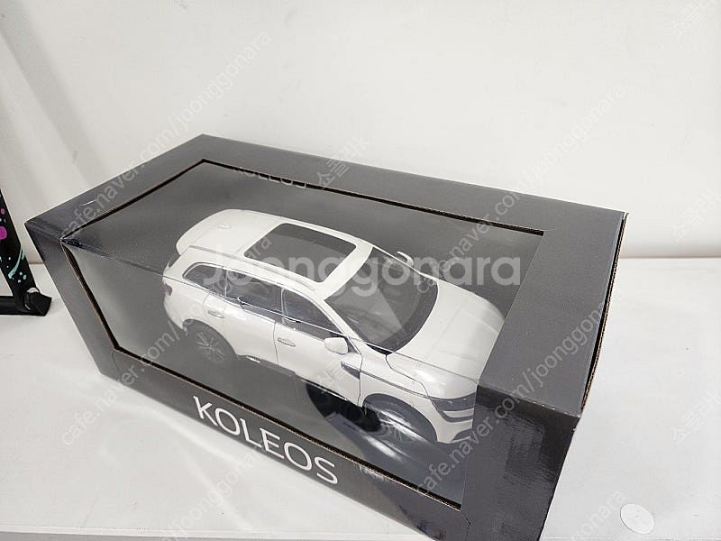 QM6 르노 삼성 꼴레오스 1/18 1:18 다이캐스트...--2