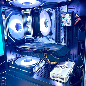 블랙 감성 어항PC배그·발로란트 상옵 무난! 라이젠5 + GTX1660 가성비 게이밍PC 본체 팝니다.