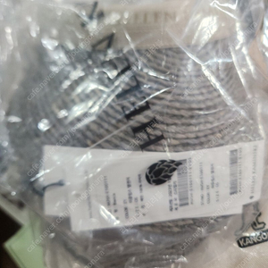 헬렌카민스키 비앙카 멜란지그레이 새것