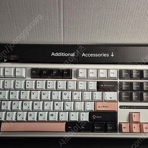 독거미 F108 저소음 솜사탕축 정발 팝니다