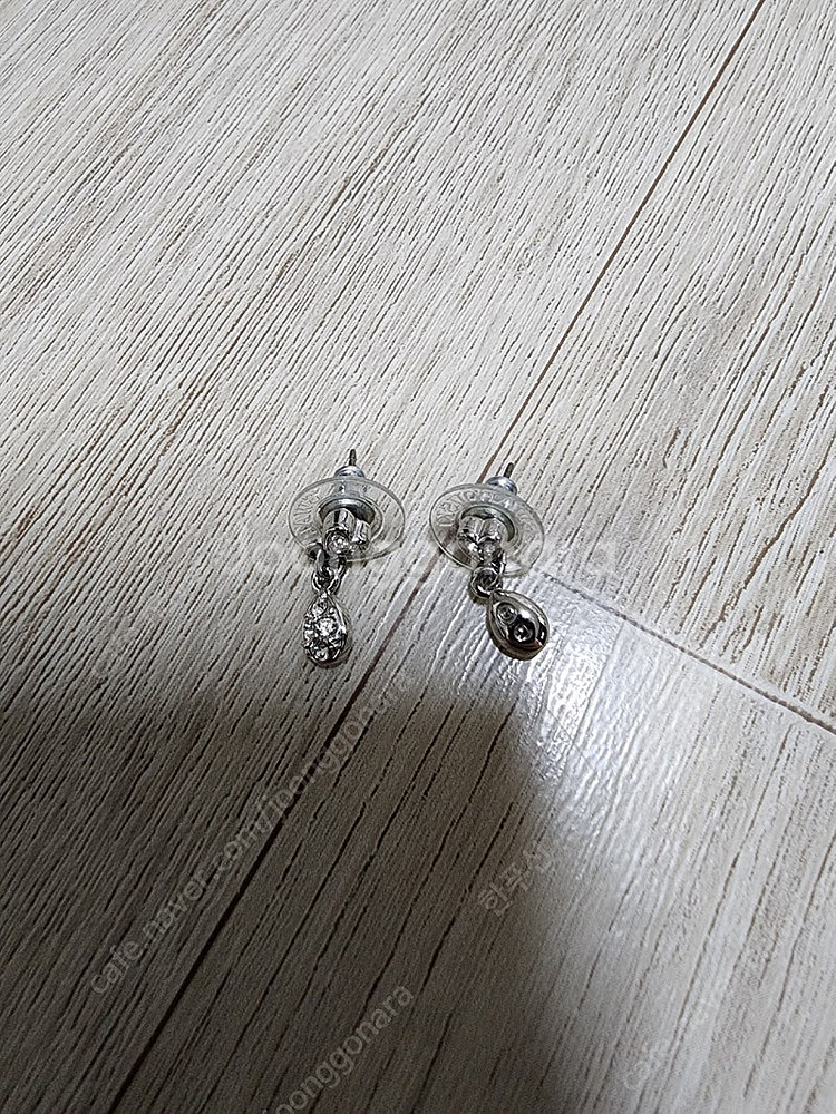 스왈로브스키 귀걸이--0