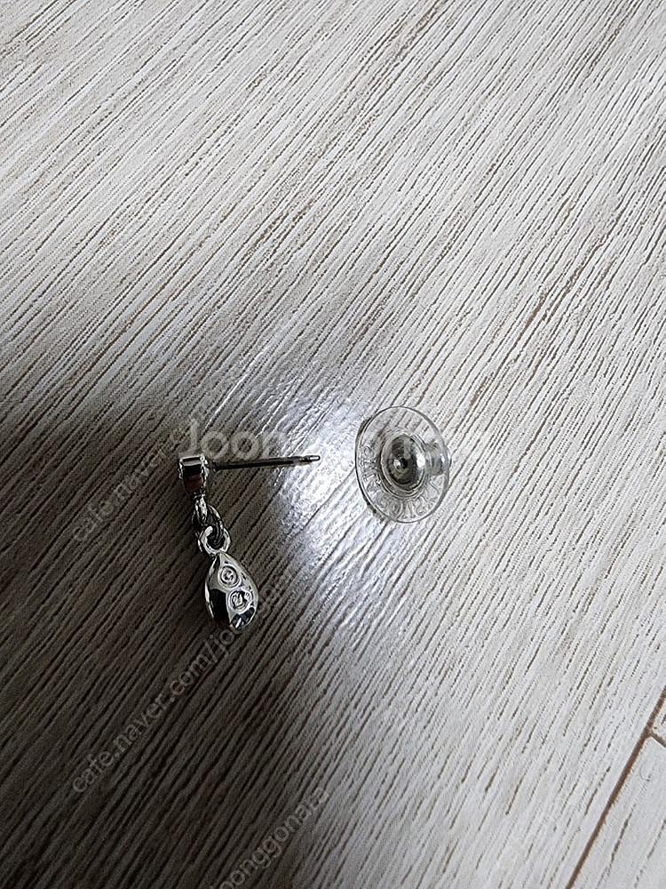 스왈로브스키 귀걸이--1