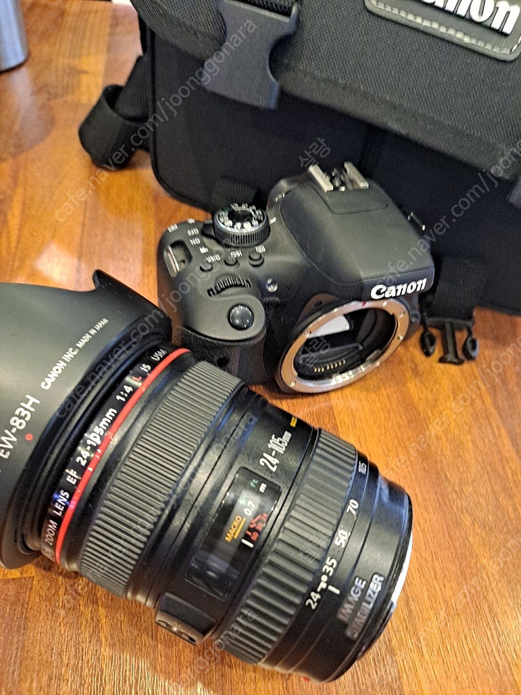 카메라 캐논 750d 렌즈 24-105mm (스트로버포함) 이미지