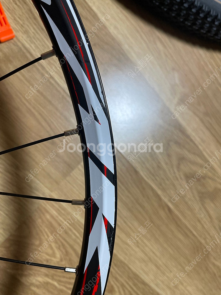 MTB 자전거휠 26인치 팝니다--3