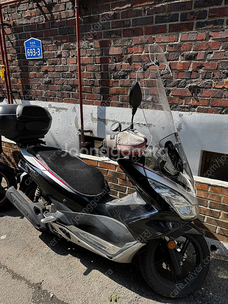 더뉴 Pcx 125 18년식 스마트키버전 스페셜블랙 5...--0