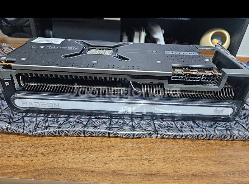 AMD 라데온 7900XTX 니트로+ 팝니다--0