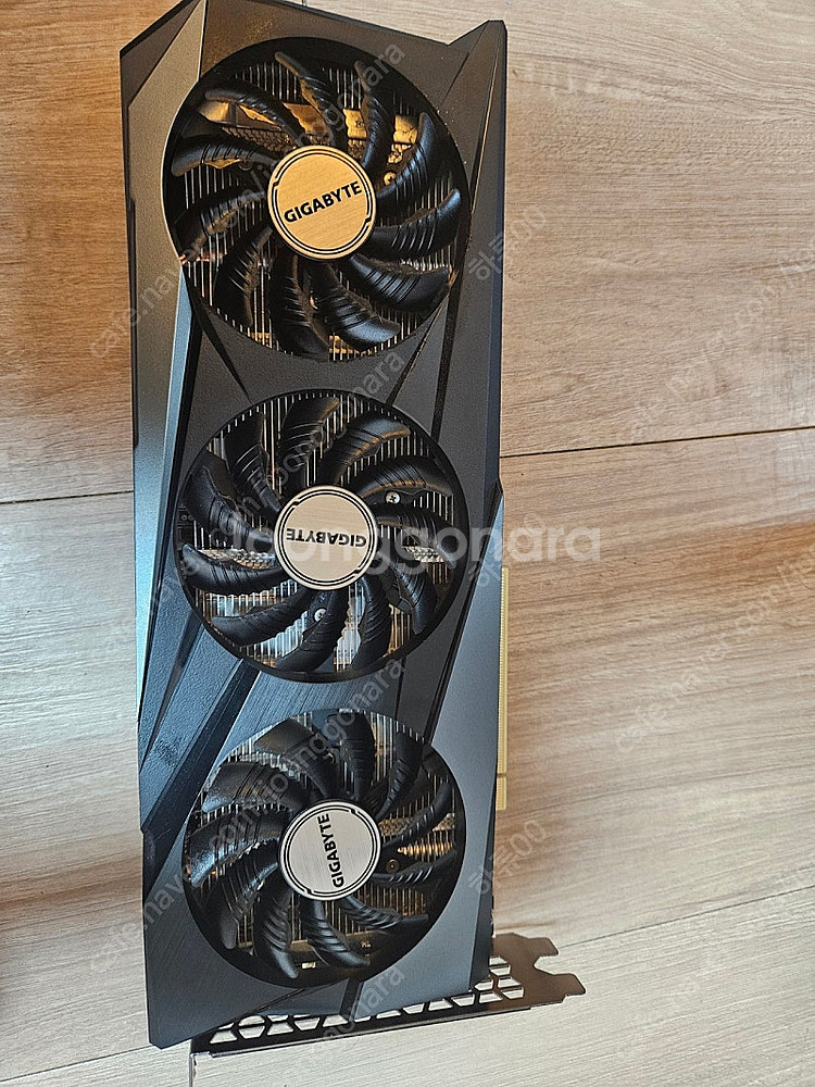 GIGABYTE GEFORCE RTX 3050 GAMI...--0