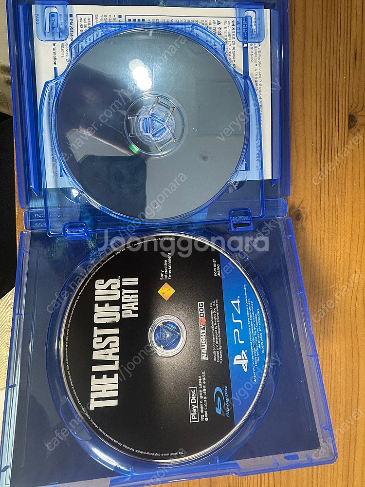 PS4 라스트 오브 어스 파트2 판매 합니다.--1