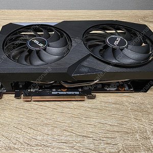 ASUS 6600XT 8GB