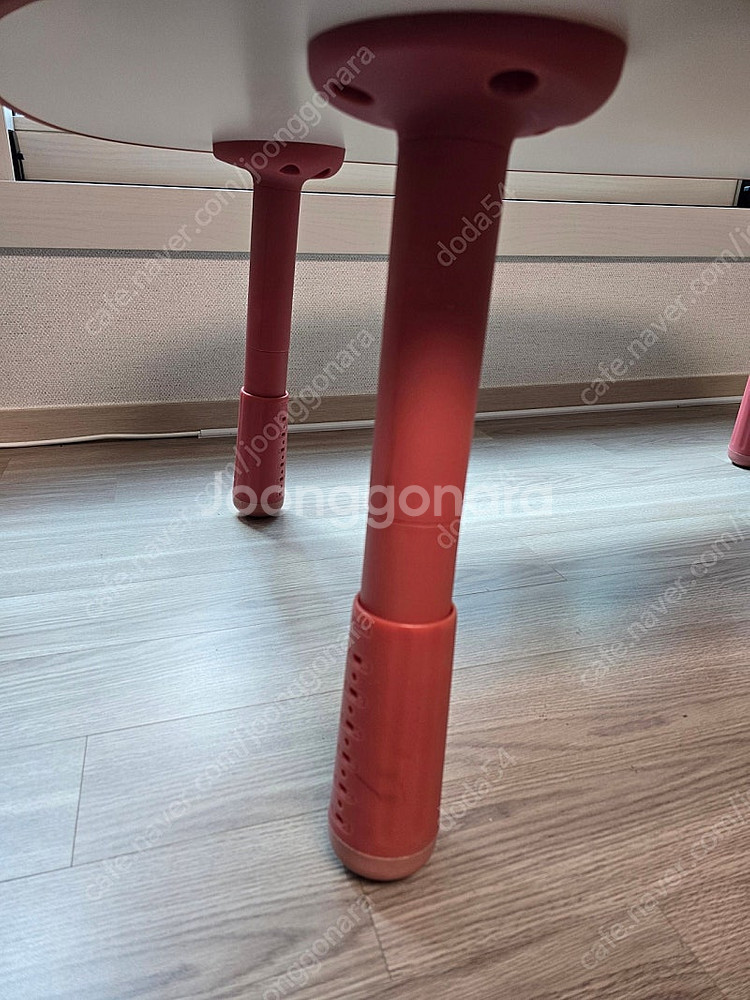 일룸 팅클팝 땅콩 그로잉 테이블 의자 판매합니다--9
