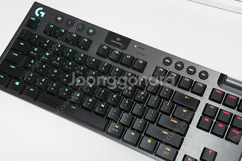 로지텍 G913 TKL 블랙 갈축--8