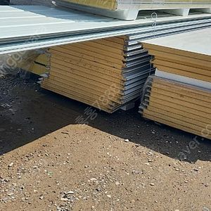 (판매)우레탄판넬 샌드위치판넬 벽채판넬 그라스울판넬 스치로폴판넬 조립식창고 중고판넬 건축자재