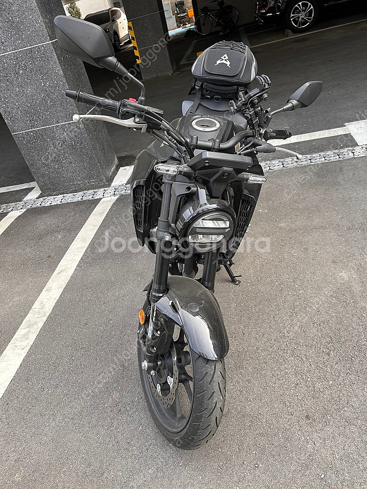 24년식 CB125R 판매합니다 (키로수 짧음)--2