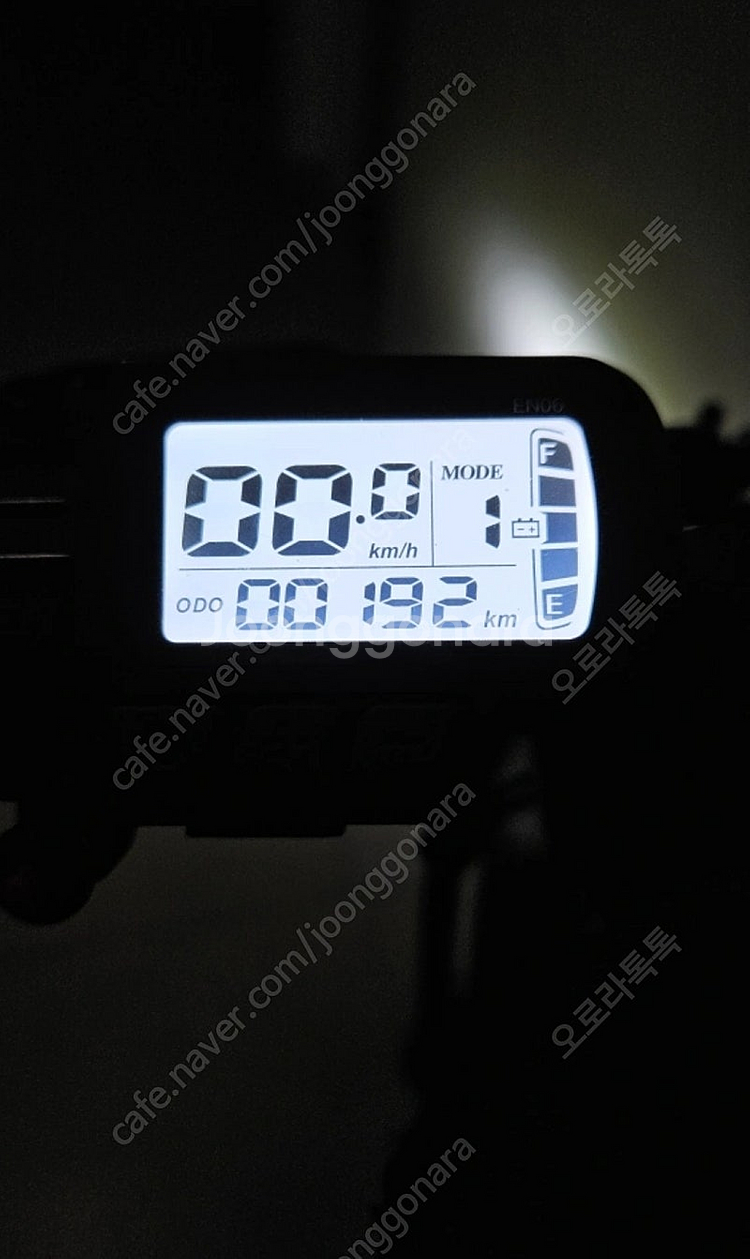 모토벨로 TX8 PRO2 Dual 350W 14.4ah 190km탄 거의 새제품 팝니다--4