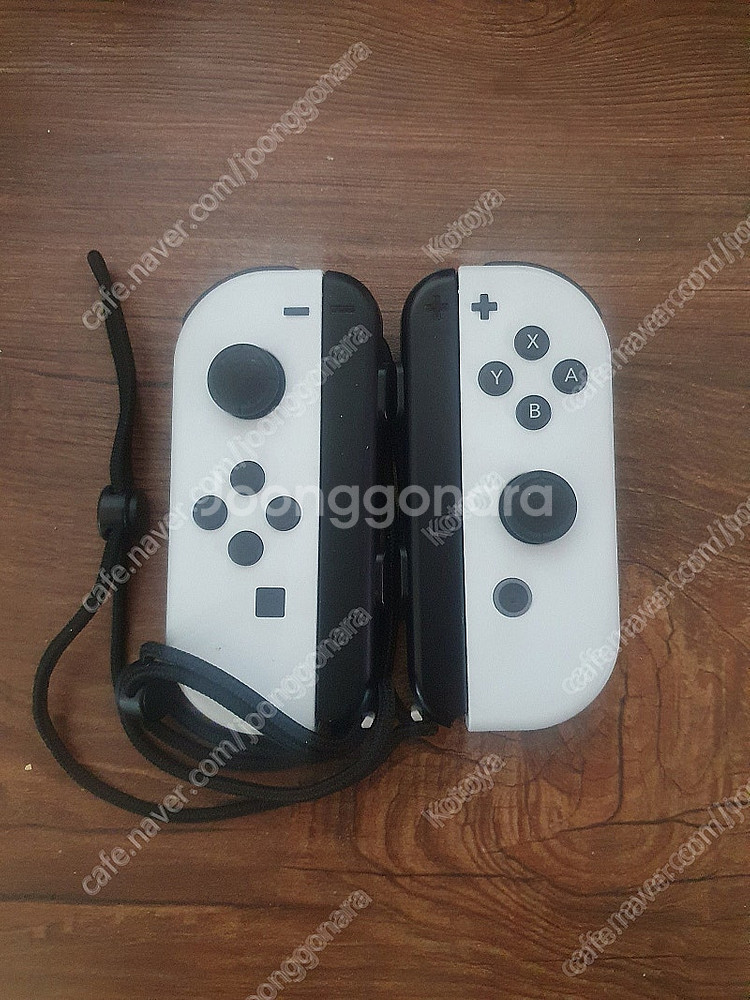 닌텐도 스위치 OLED 화이트 조이콘 판매합니다.--0