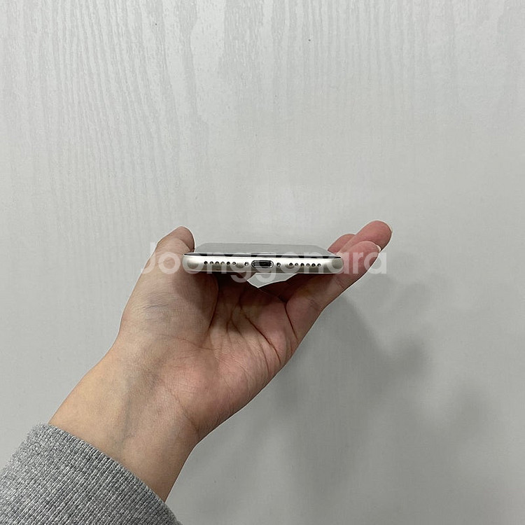 81805 아이폰SE3 스타라이트 64GB 부산 중고폰...--5