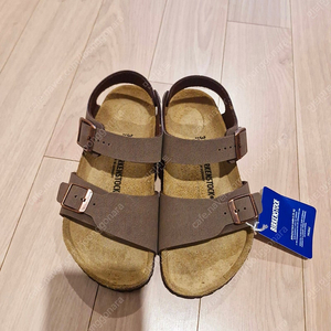 버켄스탁키즈 210