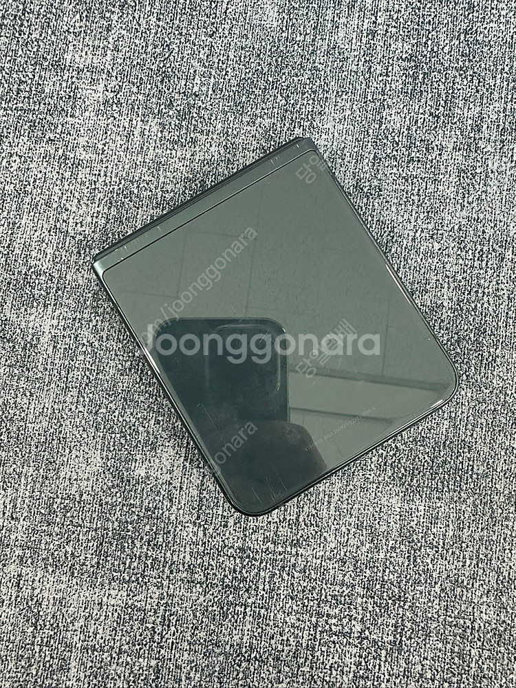 갤럭시Z플립3 256G 그린 미세한 멍 가성비폰 7만원...--6