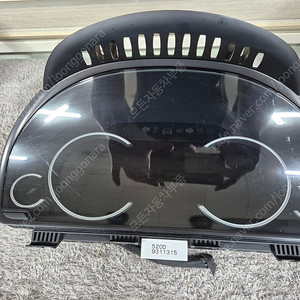 포드 올뉴몬데오 BMW F10 E84 E93 크라이슬러 300CC 재규어 XJ8 XF 폭스바겐 뉴CC 계기판 판매합니다.