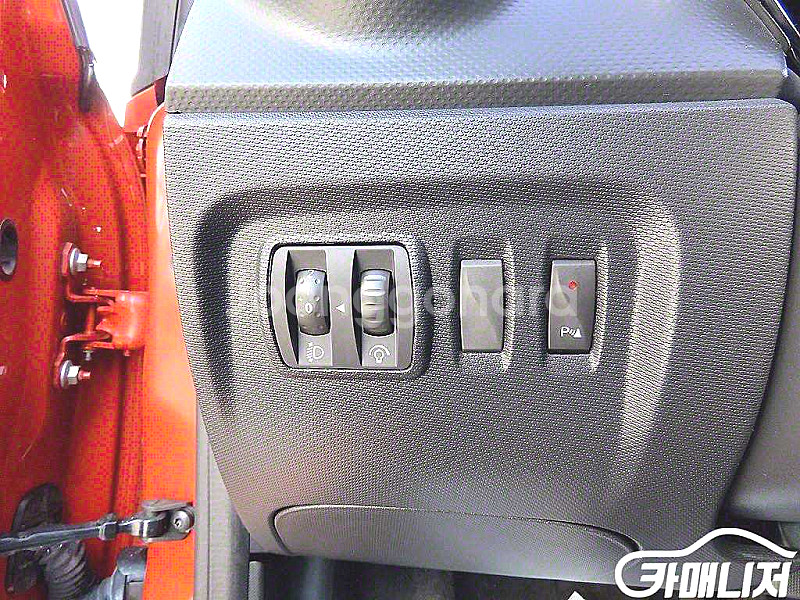 QM3 디젤 1.5 RE 2015 년 중고차/전액할부/중고리스/중고렌트/--4