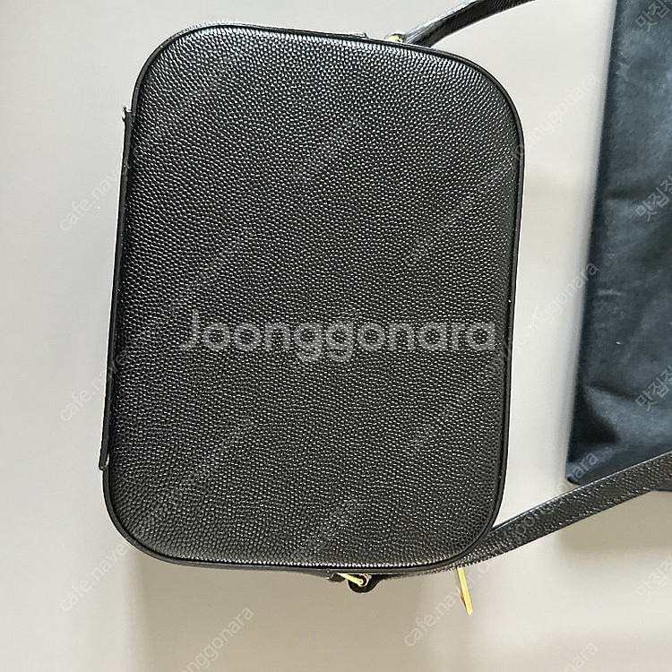 생로랑 395791 모노그램 카메라 미니 크로스백 블랙--9