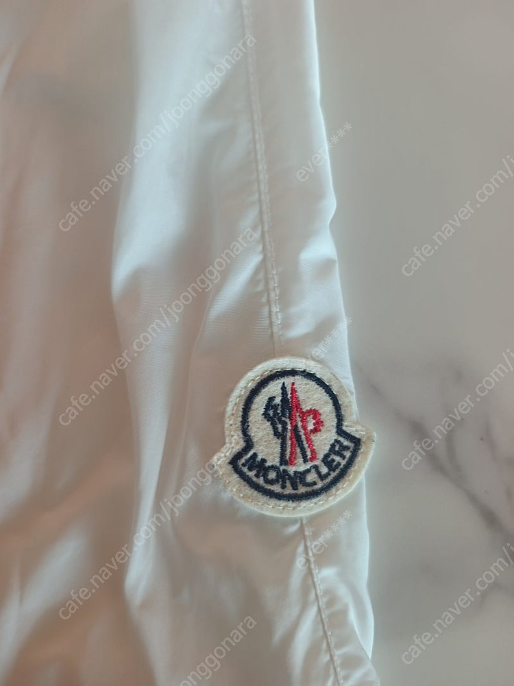 몽클레어 바람막이 프리사이즈(55-77가능)--1