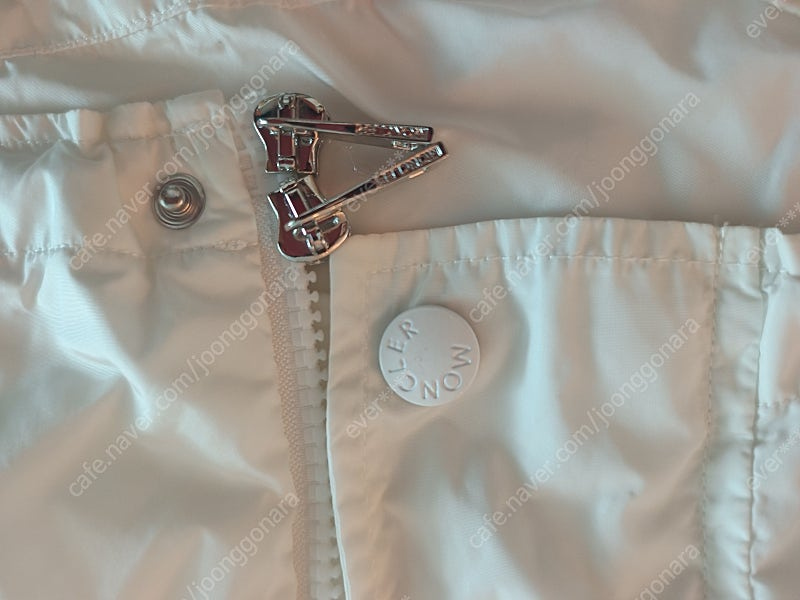 몽클레어 바람막이 프리사이즈(55-77가능)--4