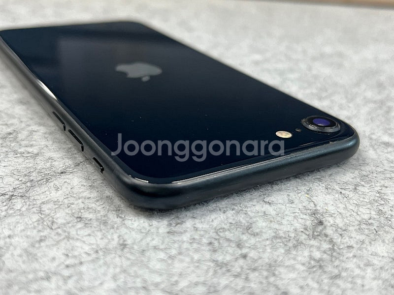 (자급제) 아이폰SE3 블랙 64G 미파손 A급 단말기...--5