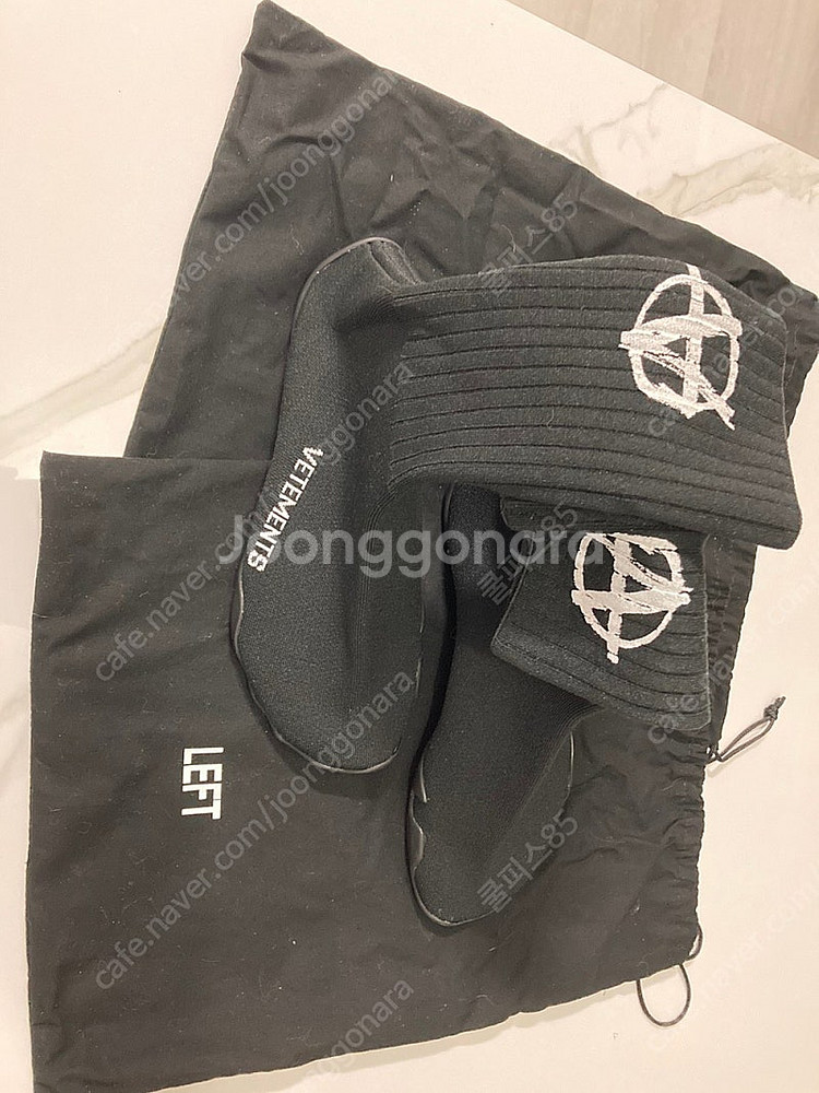 베트멍 VETEMENTS 삭스러너 스니커즈 Sock S...--5