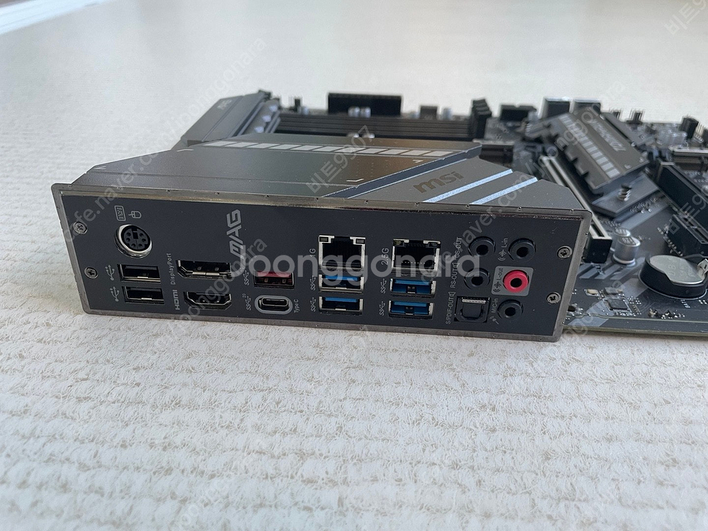 msi z490 토마호크 메인보드 팝니다. 택포 850...--2