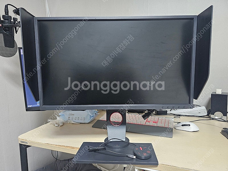 벤큐 24인치 모니터 240hz XL2546 판매합니다...--1