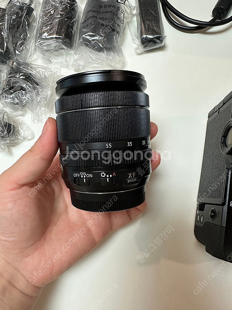 후지 x-s20 xf18-55 번들렌즈 팝니다.--9