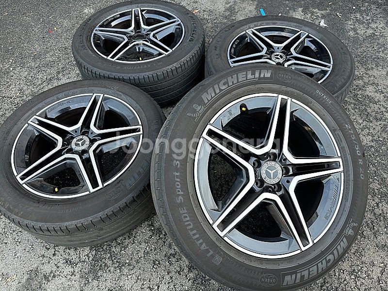 벤츠 GLE AMG 20인치 정품 휠타이어 세트 팔아요...--0