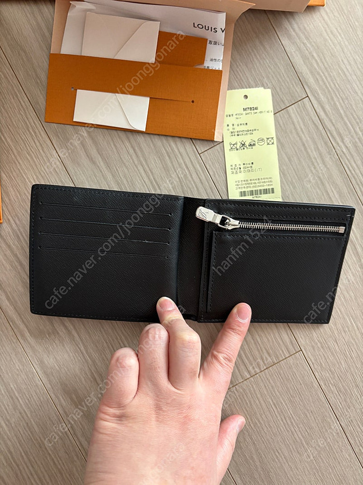 루이비통 남자지갑 이미지