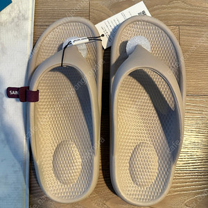 세인트 새틴 샌들 베이지