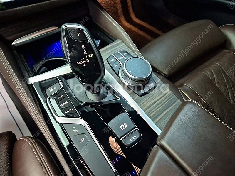 BMW 5시리즈 (G30) 520d xDrive M 스...--6
