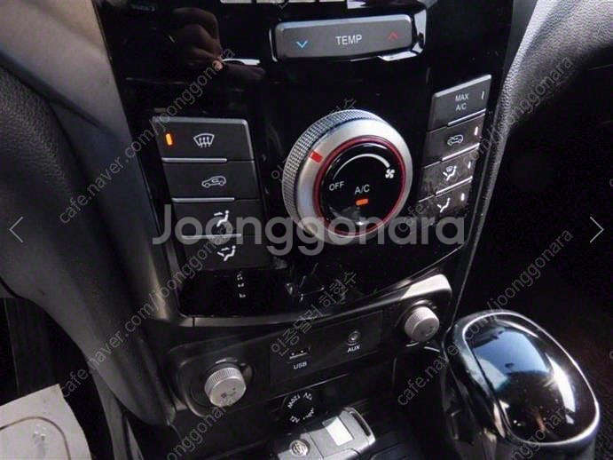 @17년식 티볼리 에어 디젤 4WD AX 전국최저가격전...--7