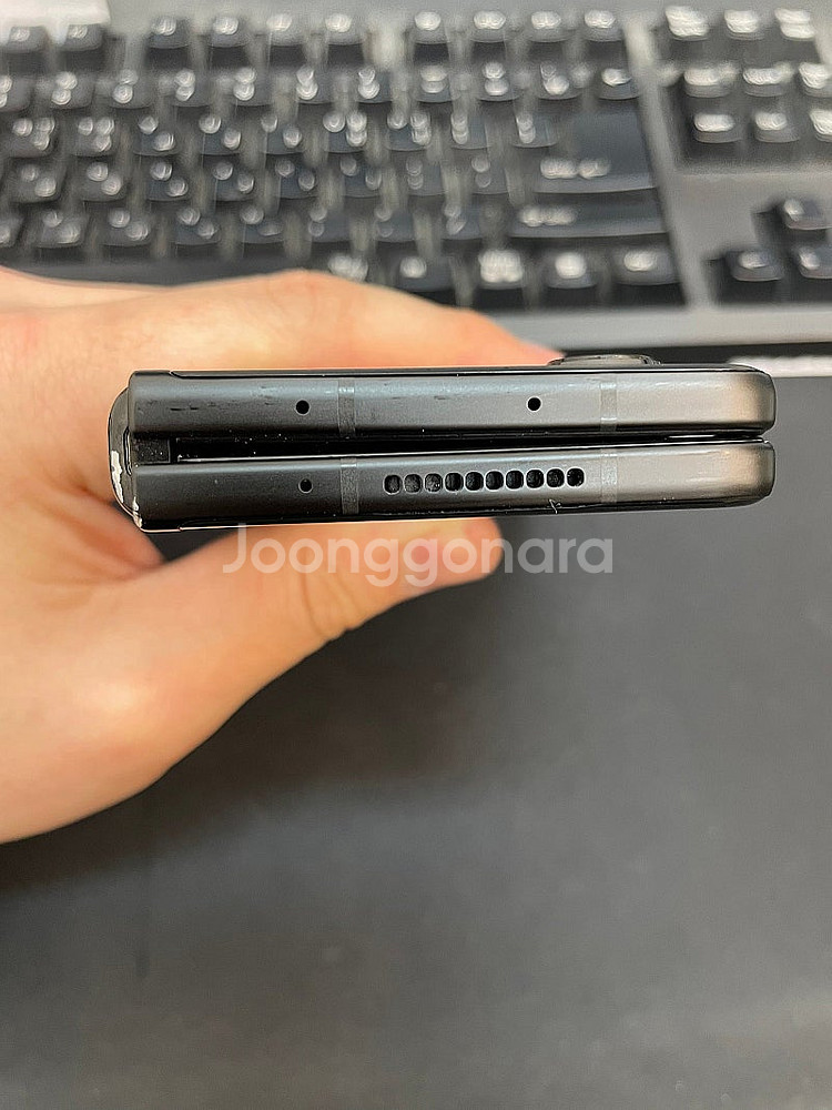 갤럭시Z폴드3 블랙 256GB 무잔상 상태좋은 중고32...--4