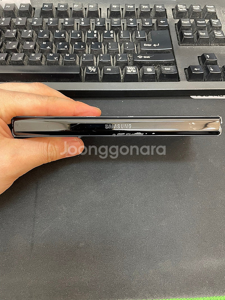 갤럭시Z폴드3 블랙 256GB 무잔상 상태좋은 중고32...--7