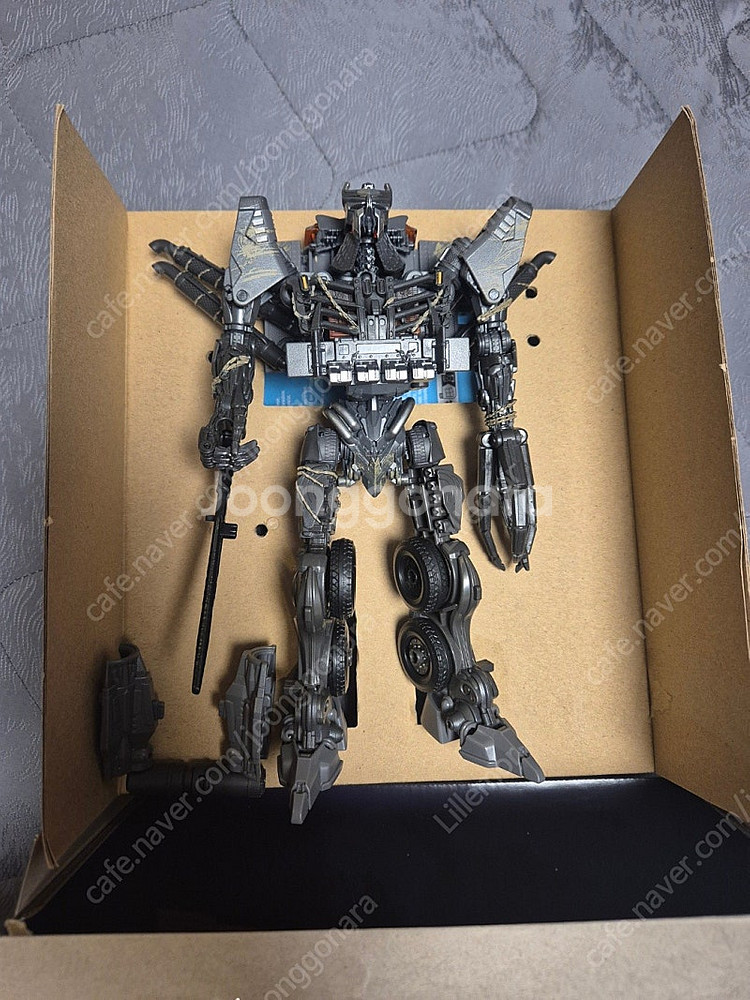 트랜스포머 스튜디오 시리즈 101 ROTB 스커지 3만에 팝니다--2