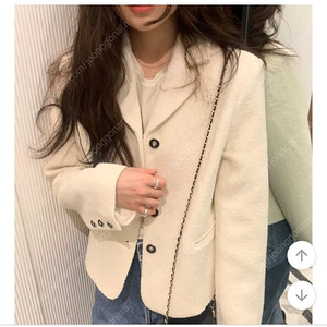 트위드 자켓, 아이보리 색상