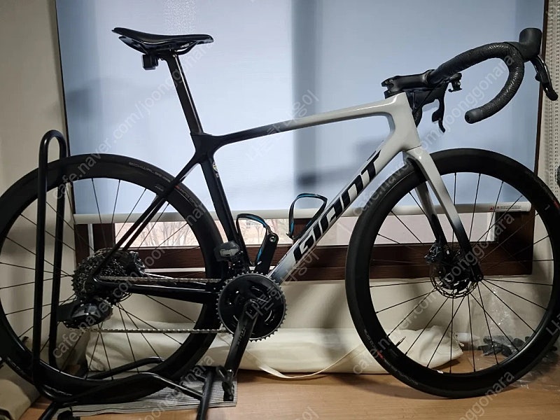 자이언트 2022 tcr adv pro0 ar--0